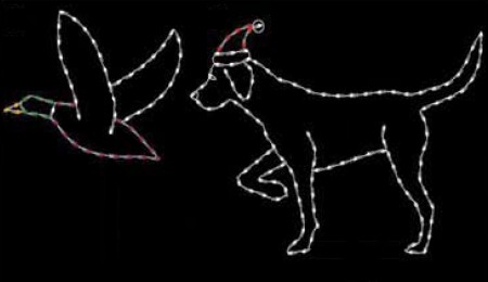 10' X 7' LABRADOR POINTING W/SANTA HAT & DUCK