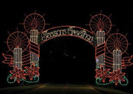 SEASON'S GREETINGS CANDLE ARCH 60' X 28'